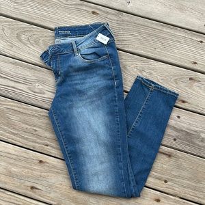 Brand new old navy rockstar jeans